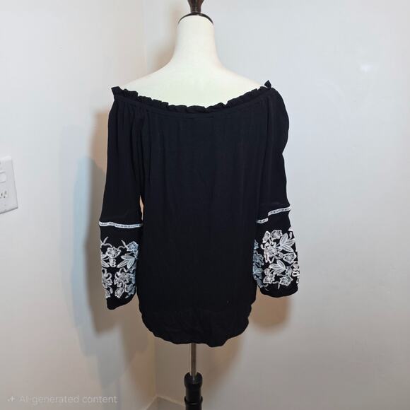 Liv Los Angeles Embroidered Boho Blouse Black White Tunic Top Women’s Size 2X - Picture 3 of 5